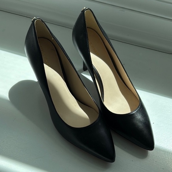 New Cole Haan Low Comfy Black‎ Heels Size 8 - Picture 9 of 15